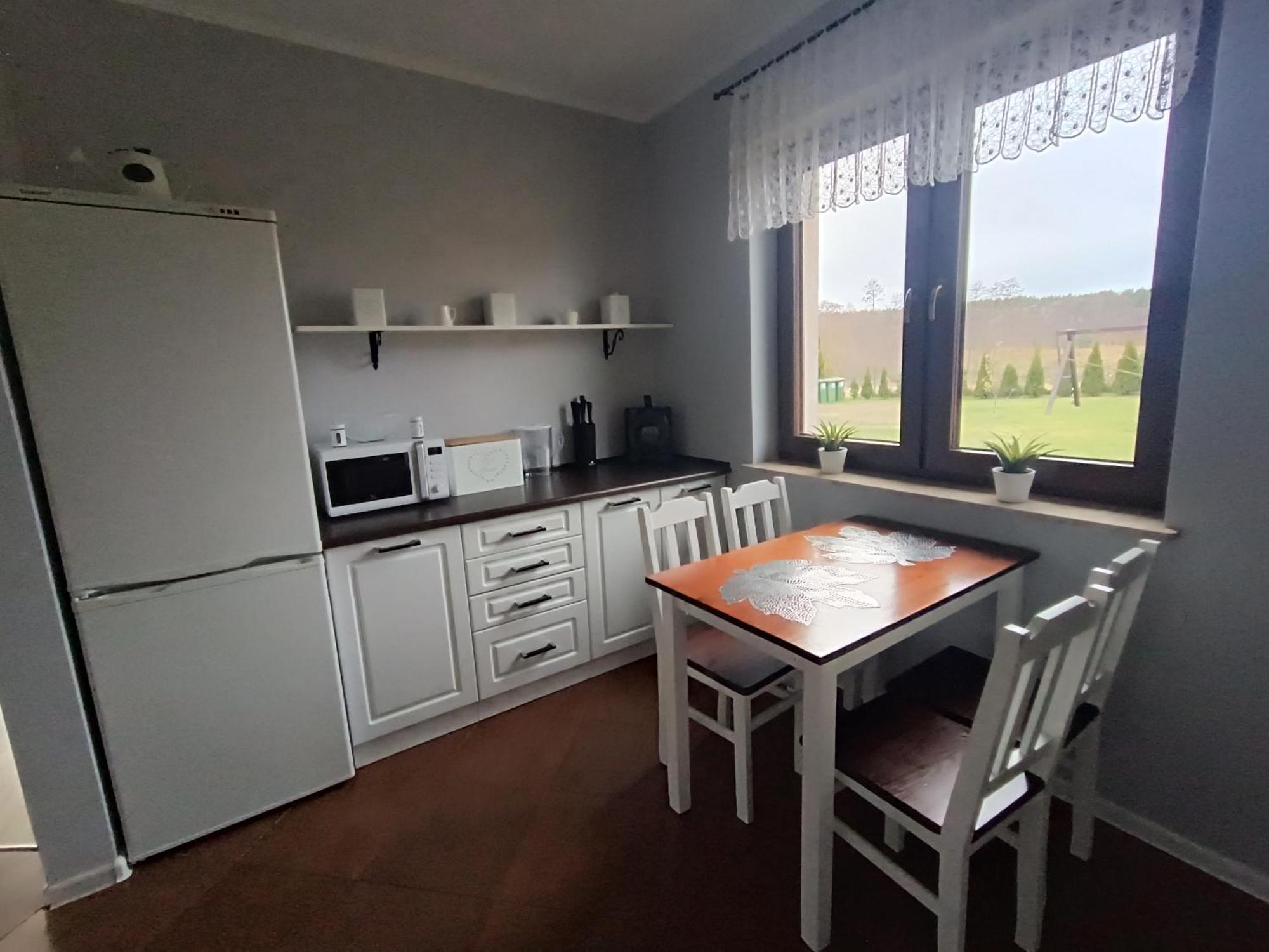 Dom Nad Jeziorem - Natalia Kołczewo Exterior foto